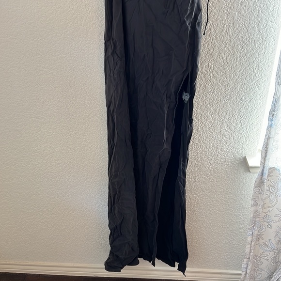 For love and lemons Kyra Cut Out Maxi Dress in Black - Picture 6 of 16